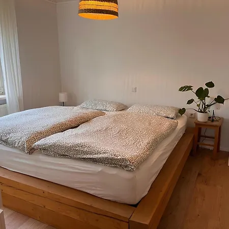 Am Kirschbaum Apartment Hilpoltstein