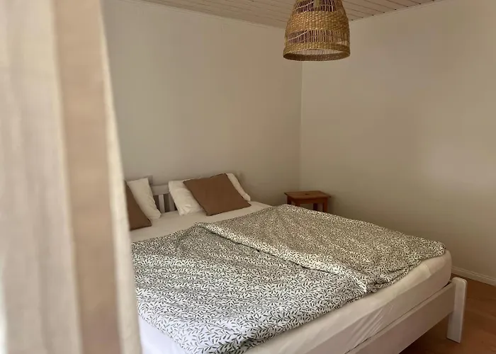 Am Kirschbaum * Hilpoltstein